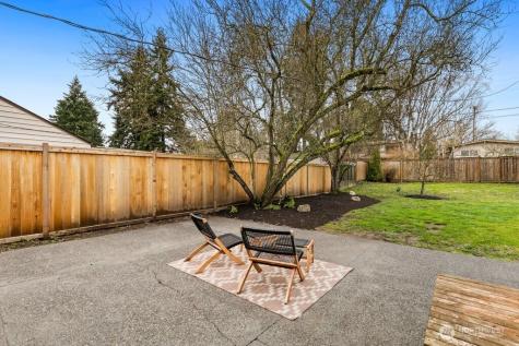 9444 26th Avenue SW Seattle WA 98106