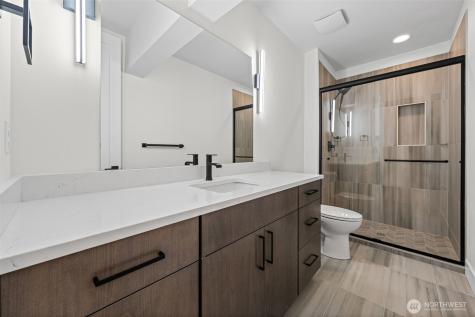 16050 SE 44th Court Bellevue WA 98006