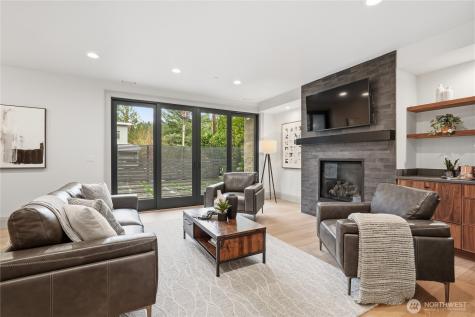 10710 SE 16th Street Bellevue WA 98004