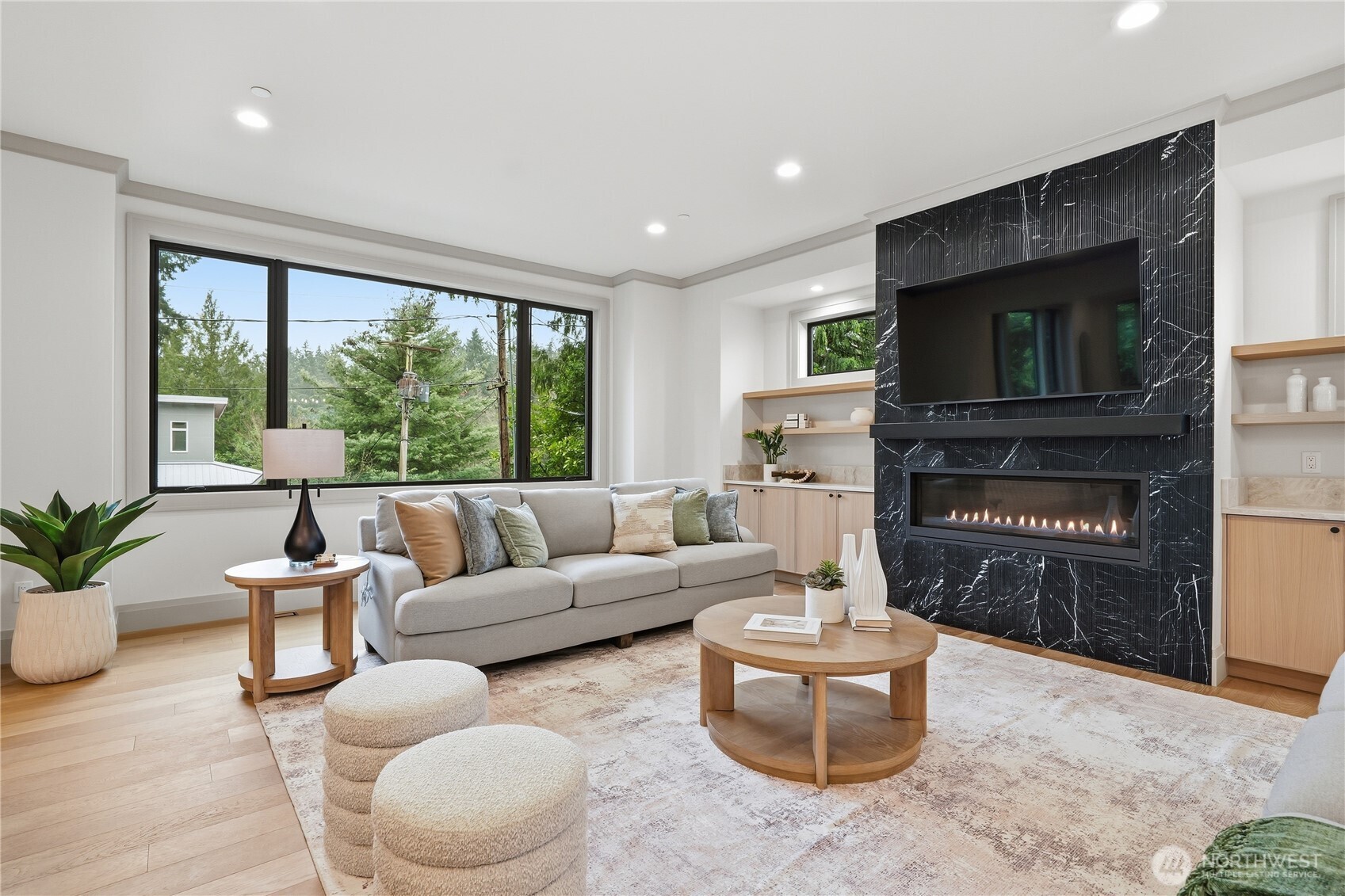10710 SE 16th Street Bellevue WA 98004