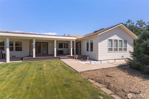 695 S Lyle Avenue East Wenatchee WA 98802