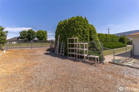 695 S Lyle Avenue East Wenatchee WA 98802