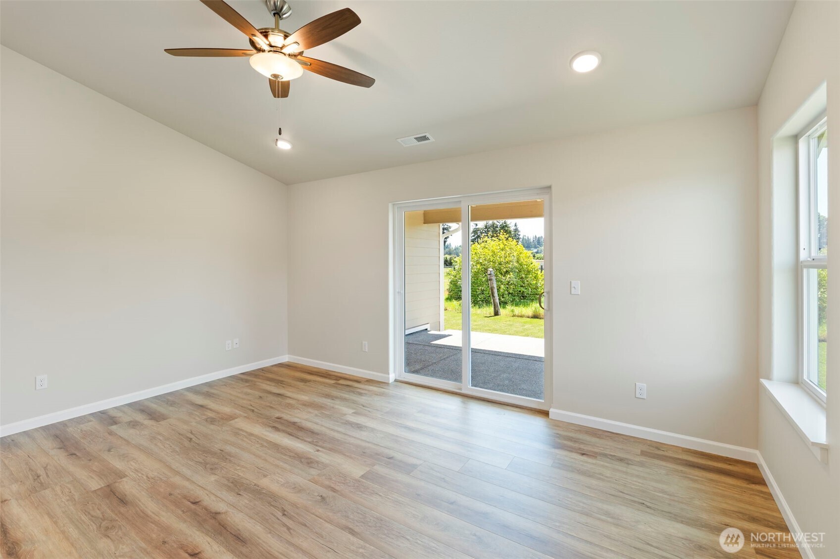 9609 179th Trail SW Rochester WA 98579