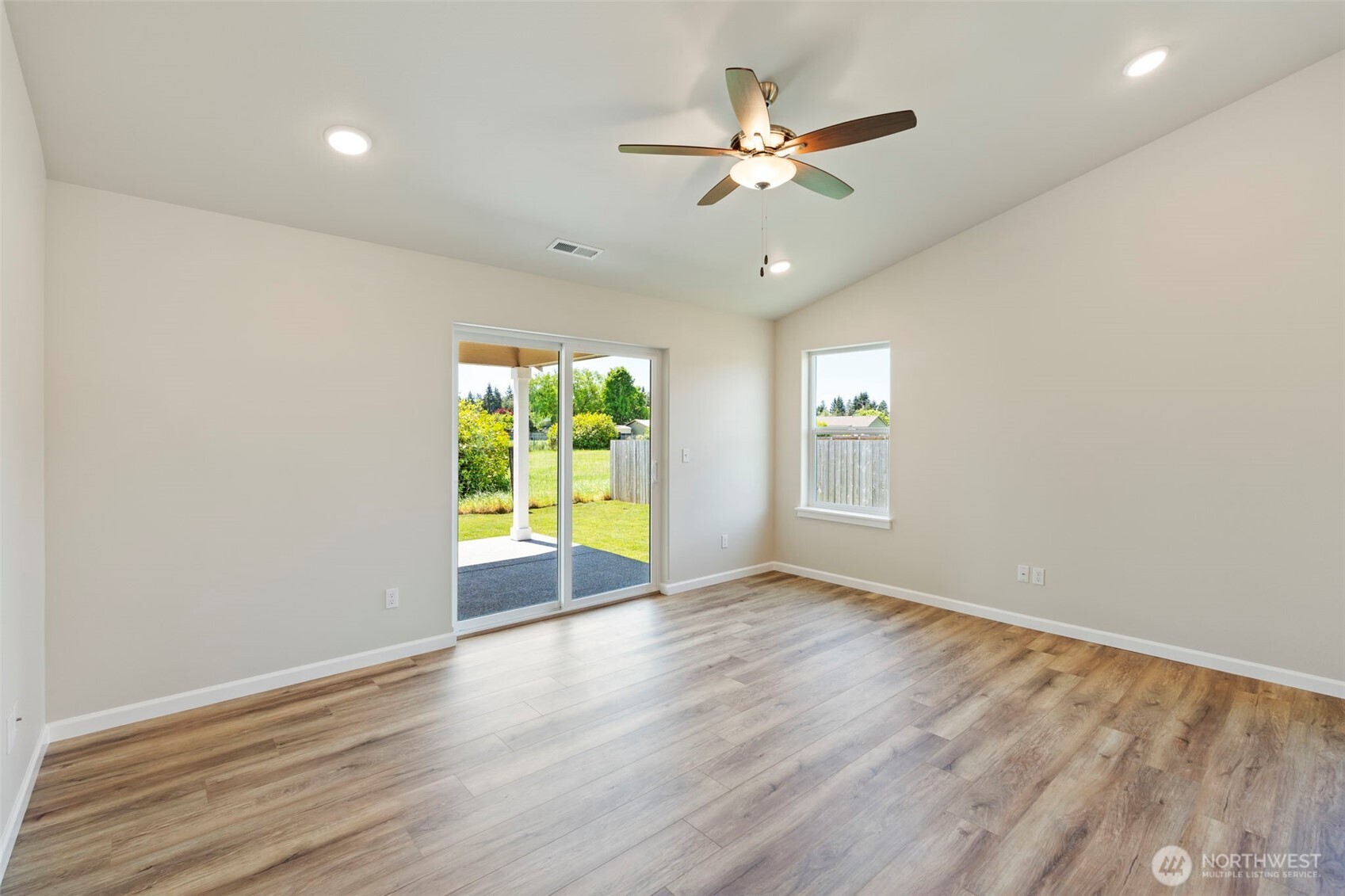 9609 179th Trail SW Rochester WA 98579