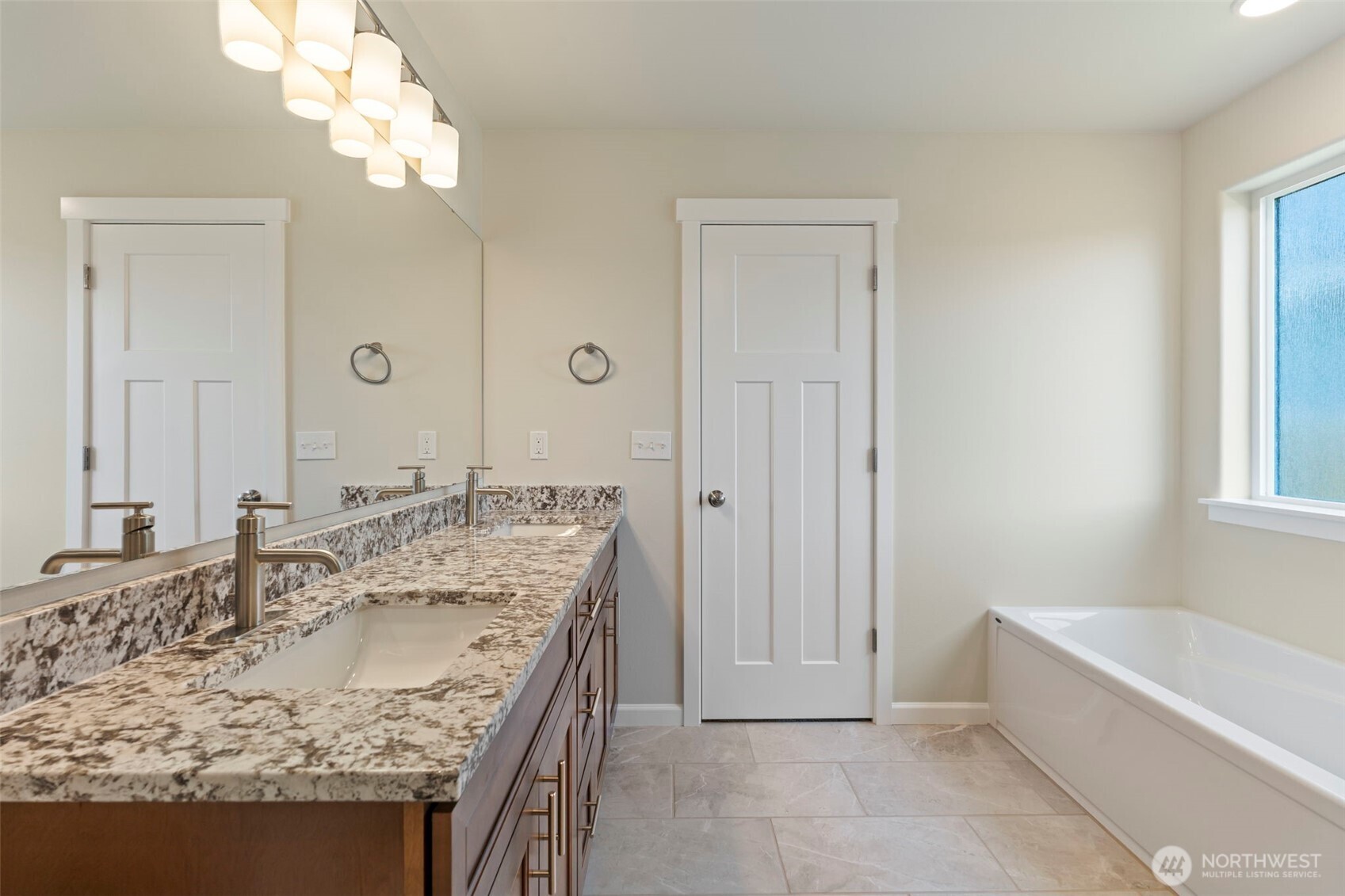 9609 179th Trail SW Rochester WA 98579