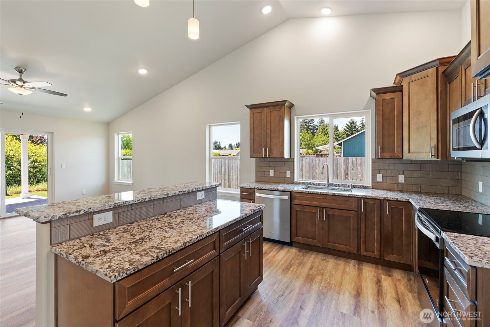 9609 179th Trail SW Rochester WA 98579