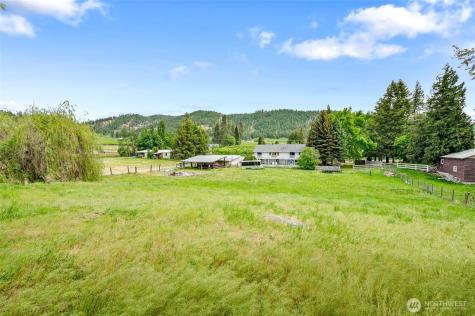 9656 North Road Peshastin WA 98847