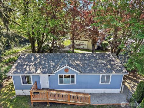 1720 Maple Lane Court Kent WA 98030