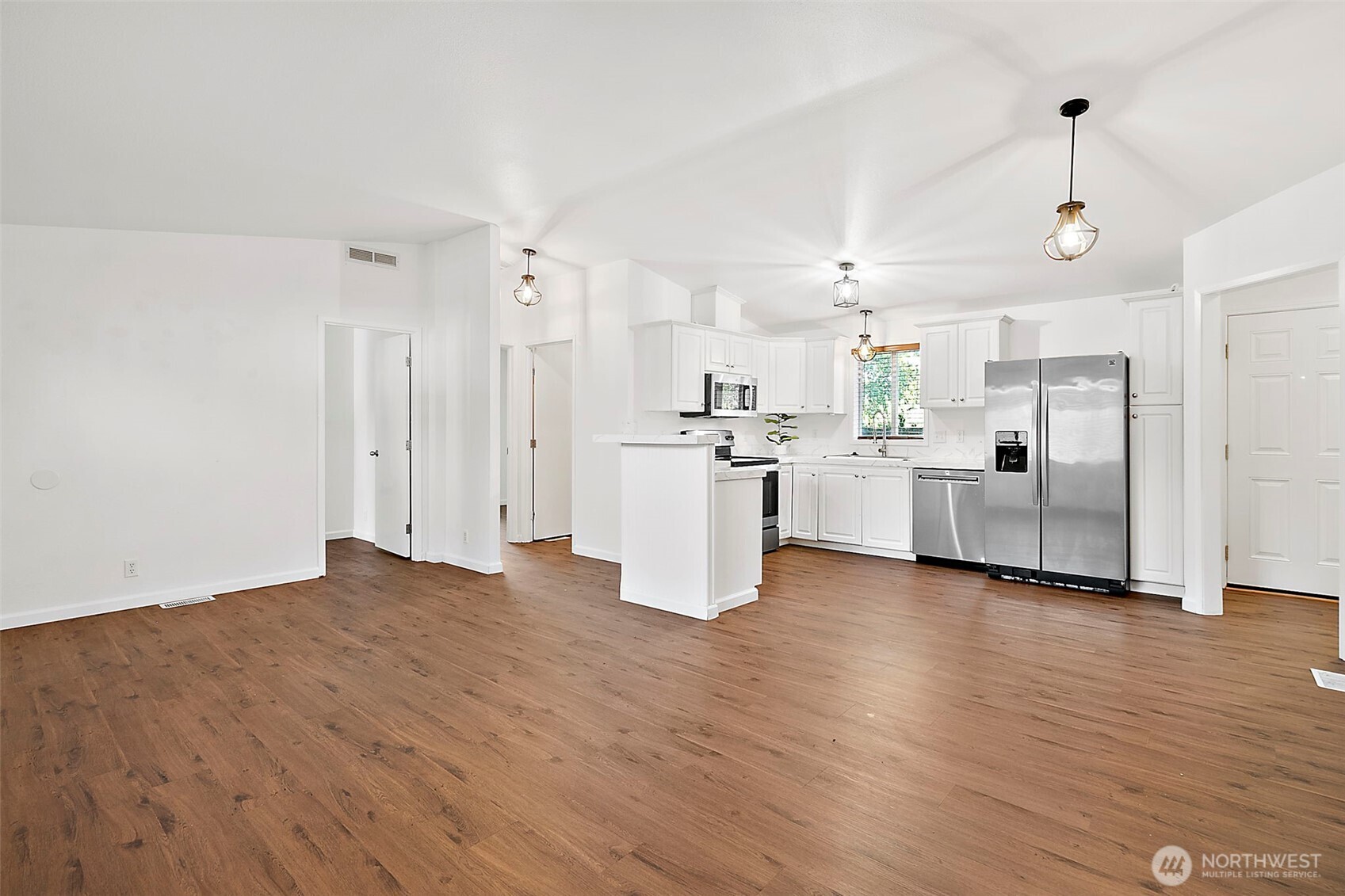1720 Maple Lane Court Kent WA 98030