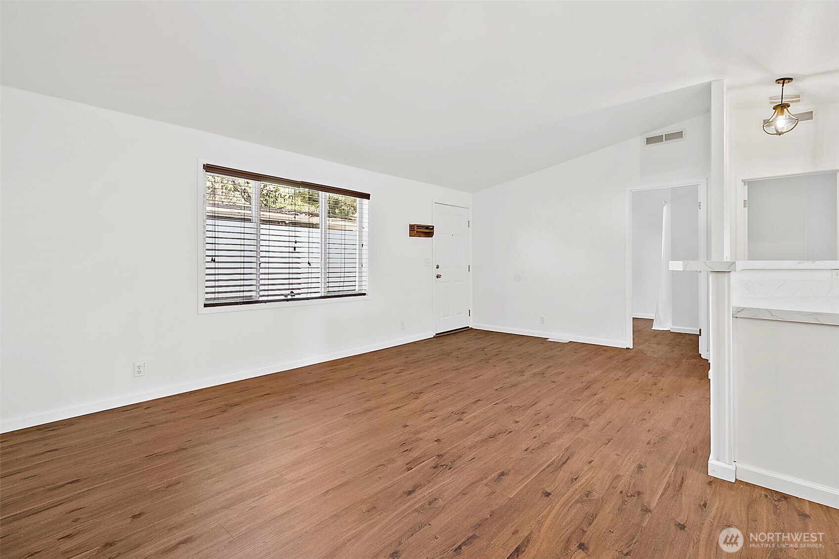 1720 Maple Lane Court Kent WA 98030
