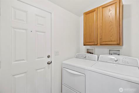 1720 Maple Lane Court Kent WA 98030