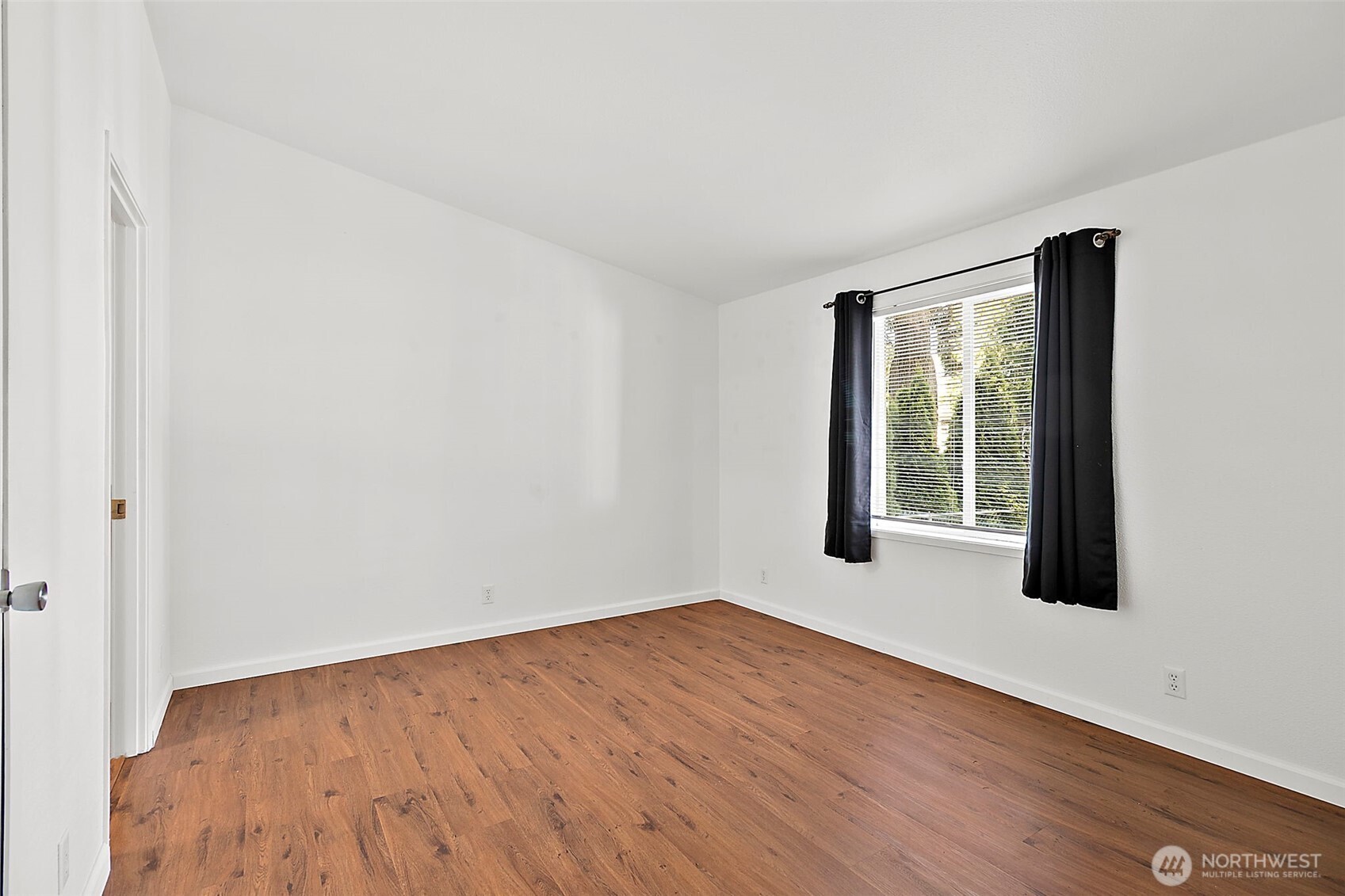 1720 Maple Lane Court Kent WA 98030