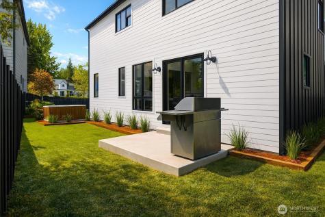402 Willow Road Place Bellingham WA 98226