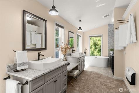 10202 7th Place SE Lake Stevens WA 98258