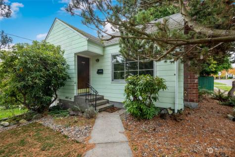 7557 27th Seattle WA 98117