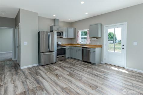 11801 Road 5.6 NE Moses Lake WA 98837