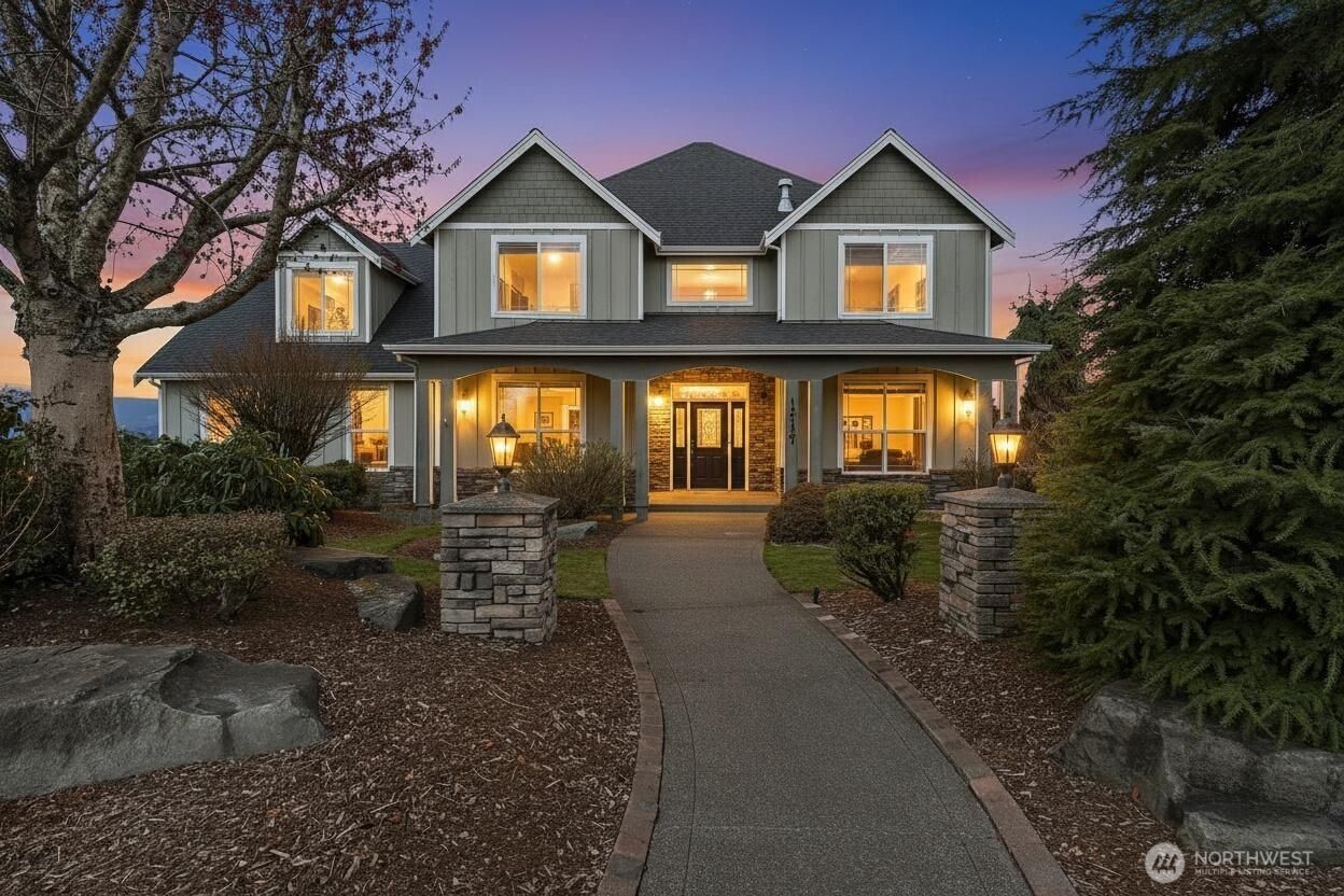 12137 Dream Street SW Olympia WA 98512