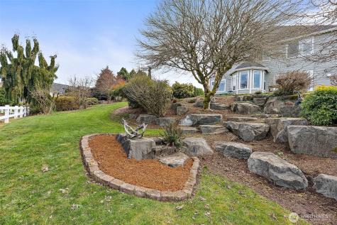 12137 Dream Street SW Olympia WA 98512