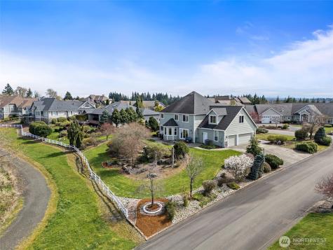 12137 Dream Street SW Olympia WA 98512