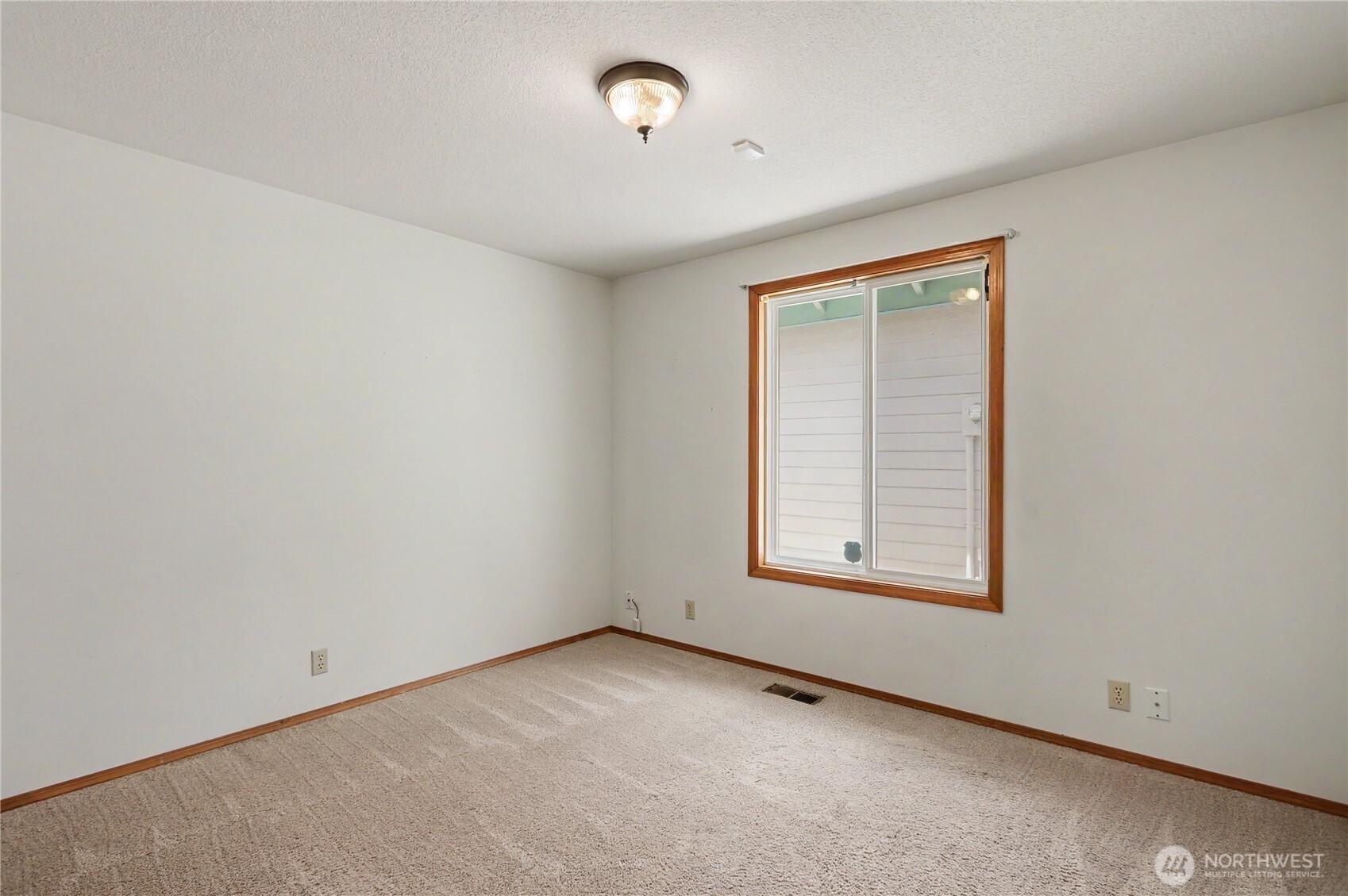 8917 NE 28th Avenue Vancouver WA 98665