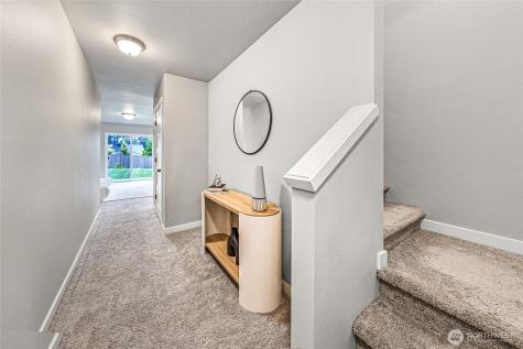 9903 16th Place SE Lake Stevens WA 98258