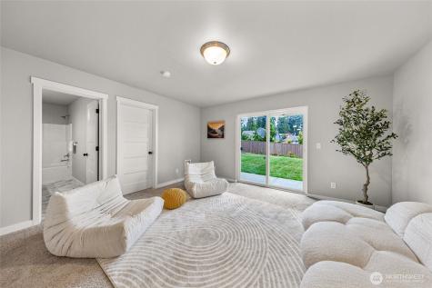 9903 16th Place SE Lake Stevens WA 98258
