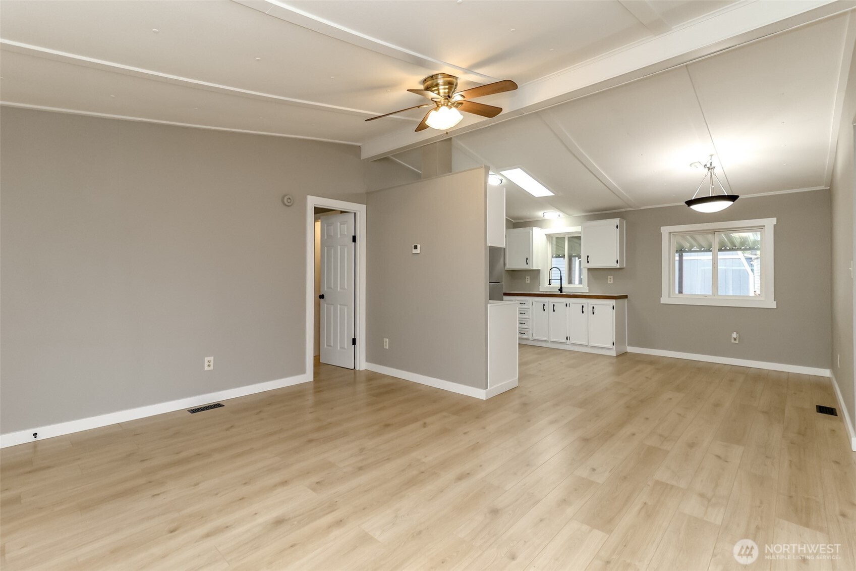 31108 3rd Avenue Black Diamond WA 98010