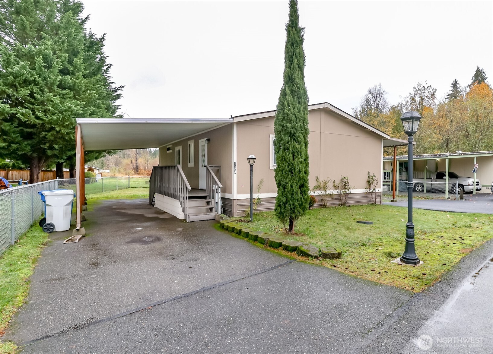 31108 3rd Avenue Black Diamond WA 98010
