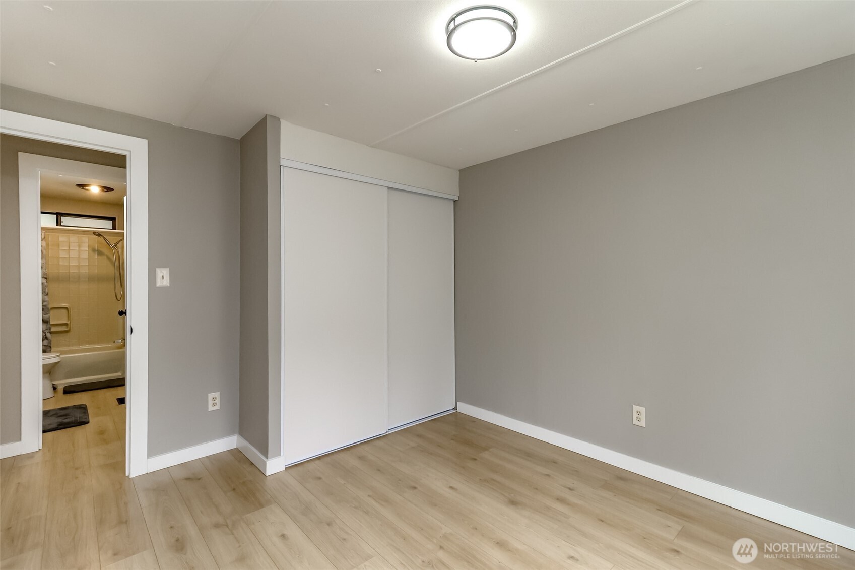 31108 3rd Avenue Black Diamond WA 98010