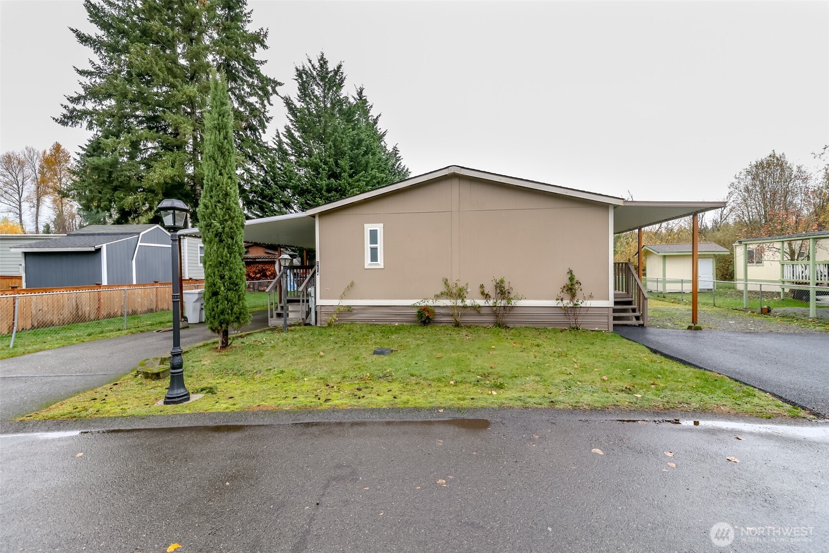 31108 3rd Avenue Black Diamond WA 98010