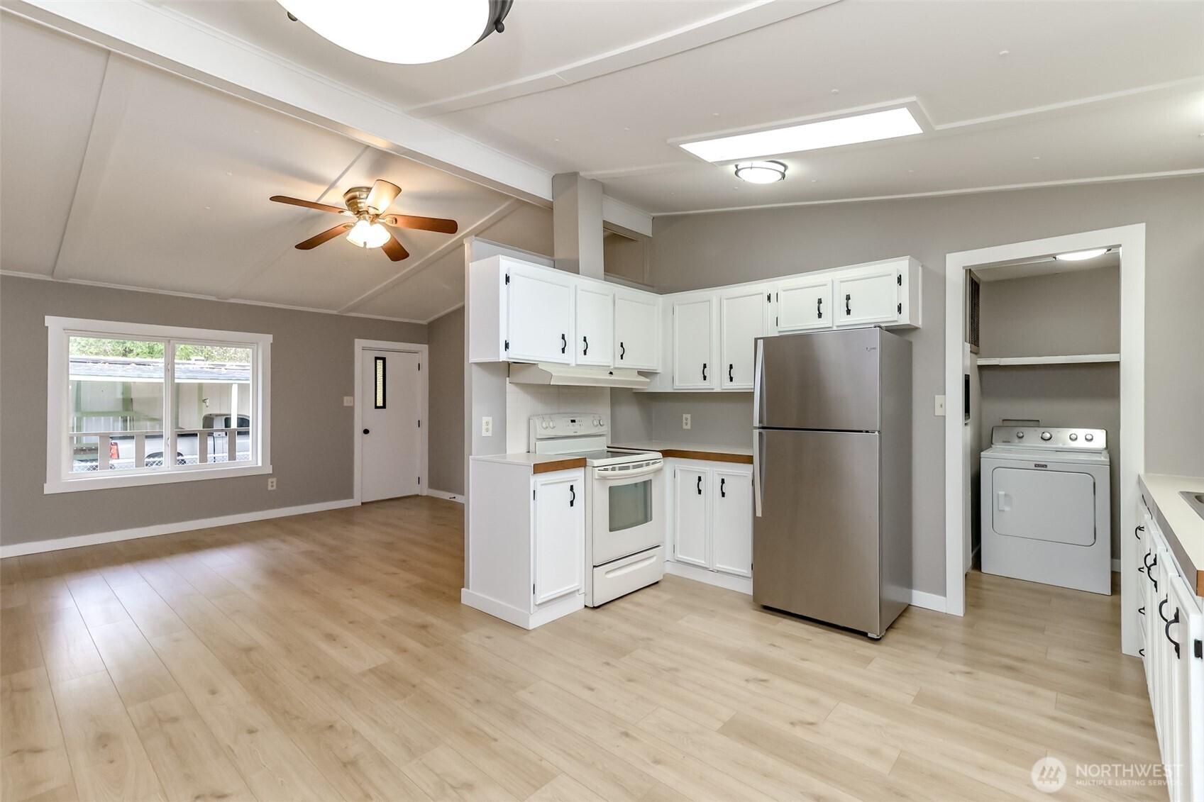 31108 3rd Avenue Black Diamond WA 98010