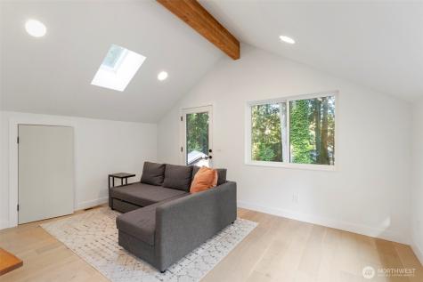 16455 Agate Point Road NE Bainbridge Island WA 98110