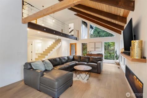 16455 Agate Point Road NE Bainbridge Island WA 98110