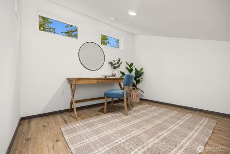 1339 Nolta Loop NE Bainbridge Island WA 98110