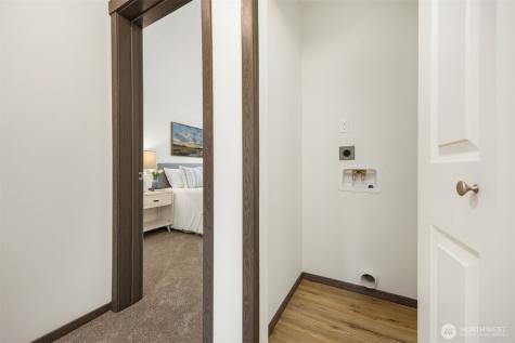 1339 Nolta Loop NE Bainbridge Island WA 98110