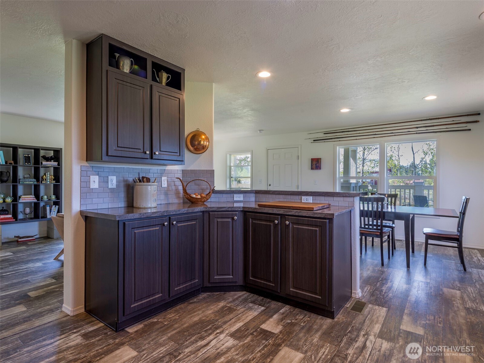 274192 E Highway 101 Sequim WA 98382