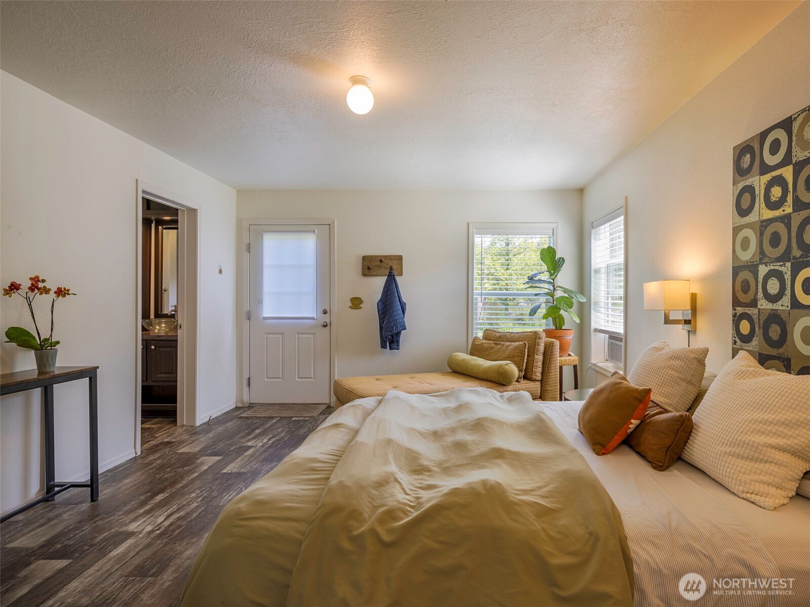 274192 E Highway 101 Sequim WA 98382