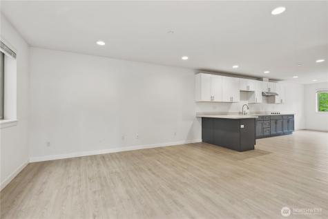 19305 7th Avenue W Lynnwood WA 98036