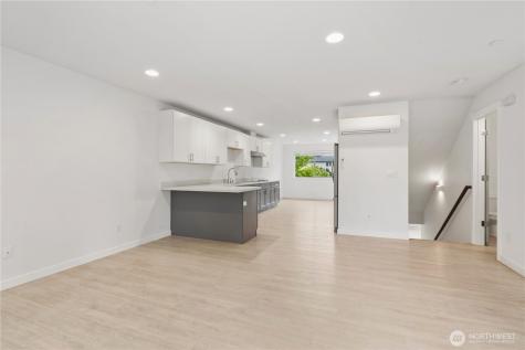 19305 7th Avenue W Lynnwood WA 98036