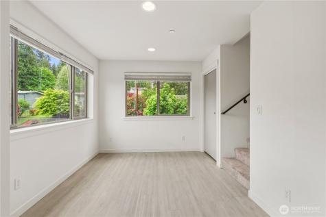19305 7th Avenue W Lynnwood WA 98036