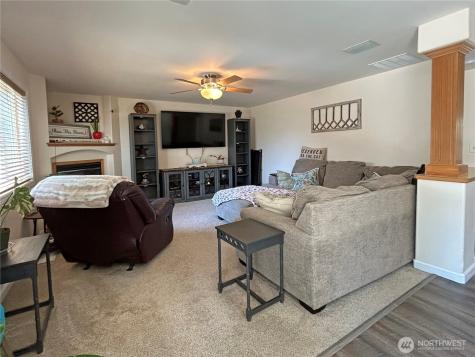 1257 Arrezo Drive Sedro Woolley WA 98284