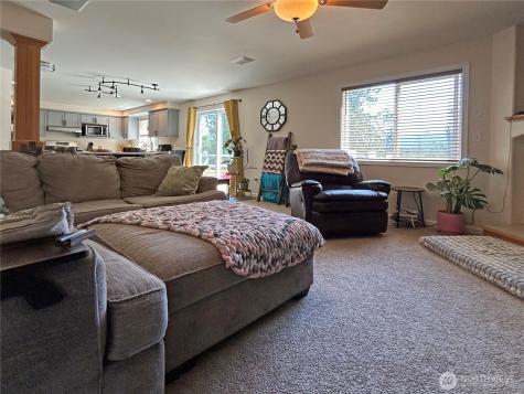 1257 Arrezo Drive Sedro Woolley WA 98284