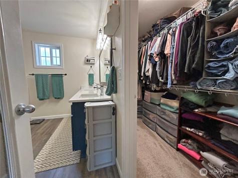 1257 Arrezo Drive Sedro Woolley WA 98284