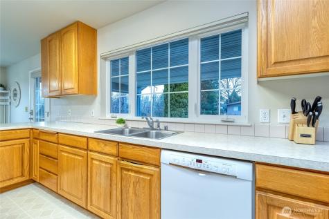 1525 SE Valley View Terrace College Place WA 99324