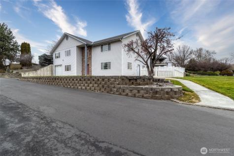 1525 SE Valley View Terrace College Place WA 99324