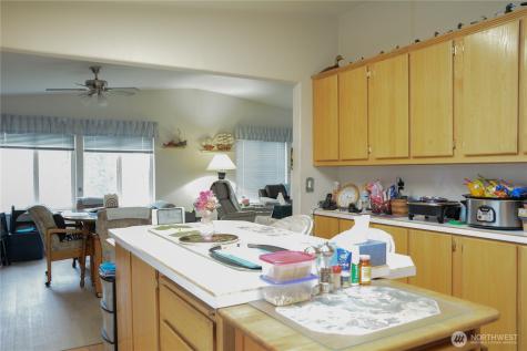 1873 8th Street Davenport WA 99122