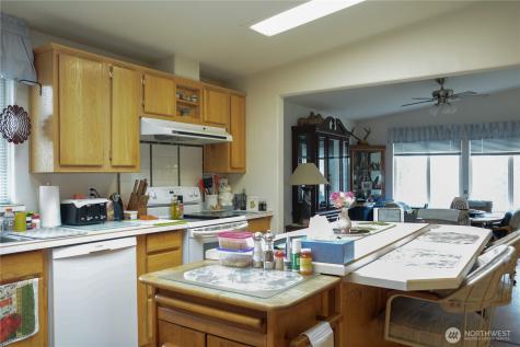 1873 8th Street Davenport WA 99122