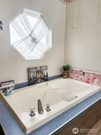 1873 8th Street Davenport WA 99122