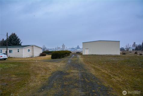 1873 8th Street Davenport WA 99122