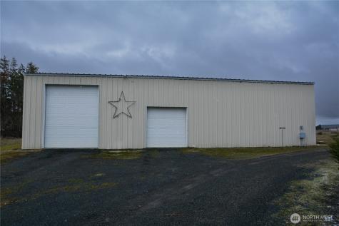 1873 8th Street Davenport WA 99122